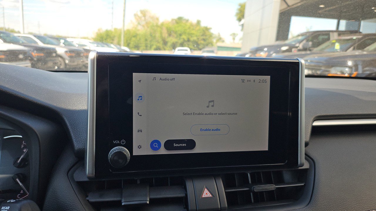 Used 2023 Toyota RAV4 XLE image 18