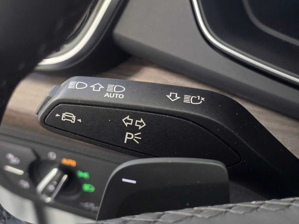 Certified 2025 Audi Q5 2.0T Premium Plus image 45