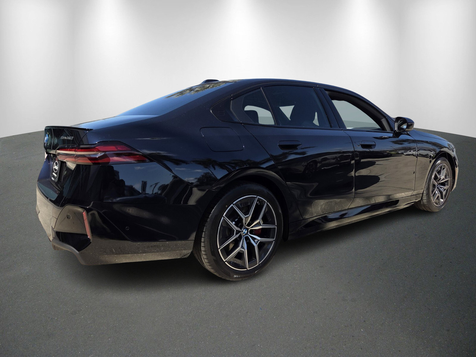 New 2026 BMW i5 eDrive40 w/ M Sport Package image 6