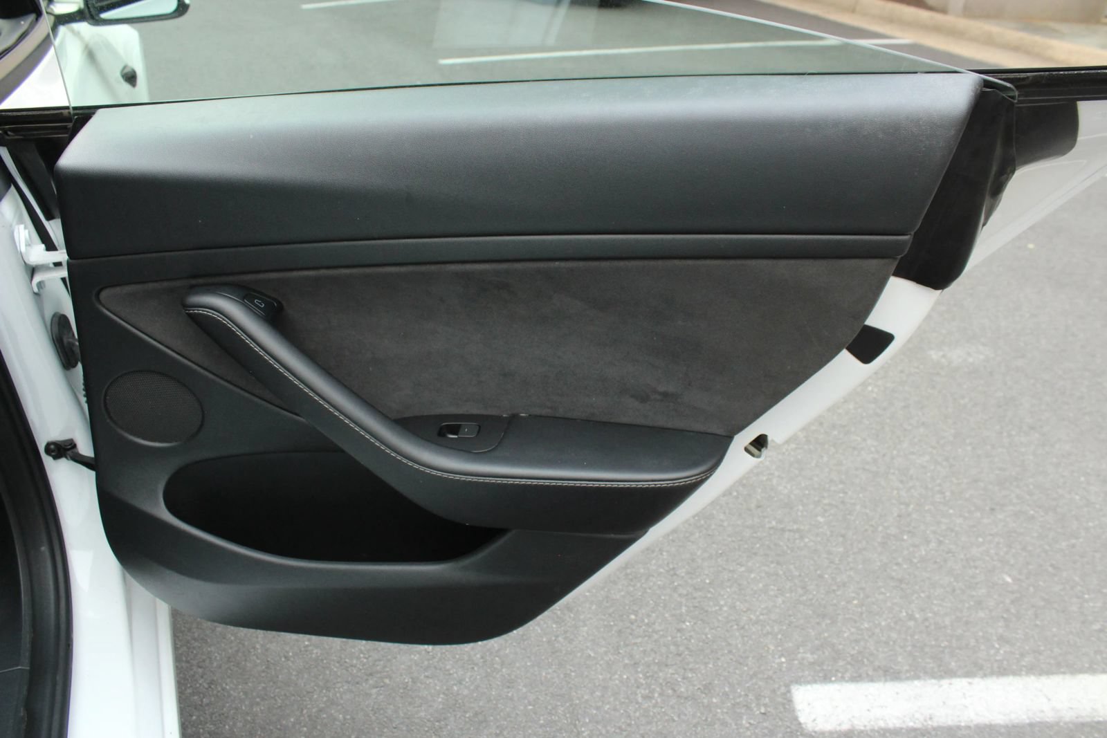 Used 2023 Tesla Model 3 Standard Range RWD image 23