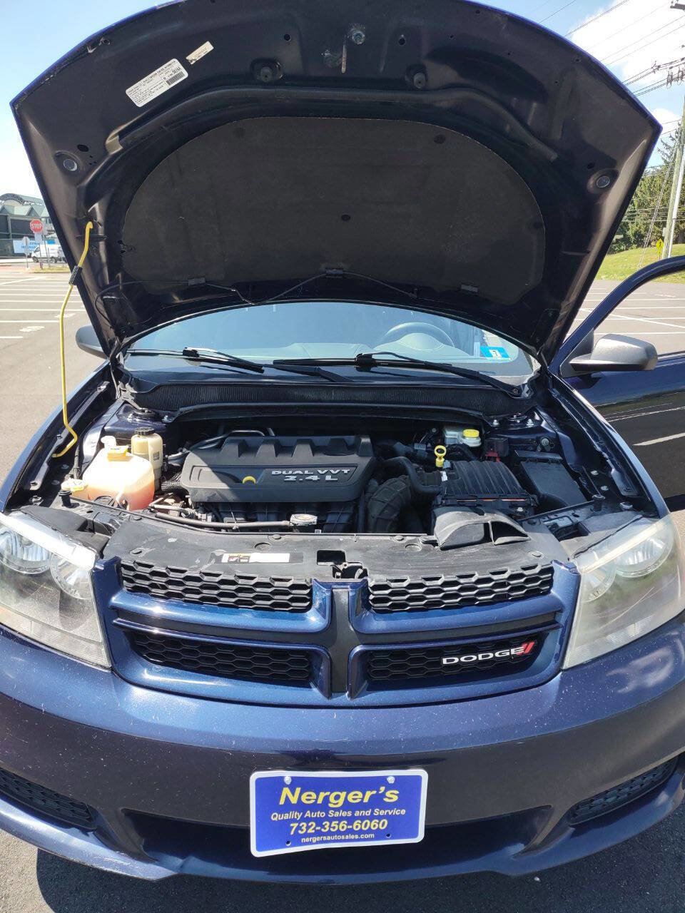 Used 2014 Dodge Avenger SE w/ Rallye Appearance Group FWD image 22