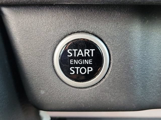Used 2023 Nissan Rogue SV FWD image 28