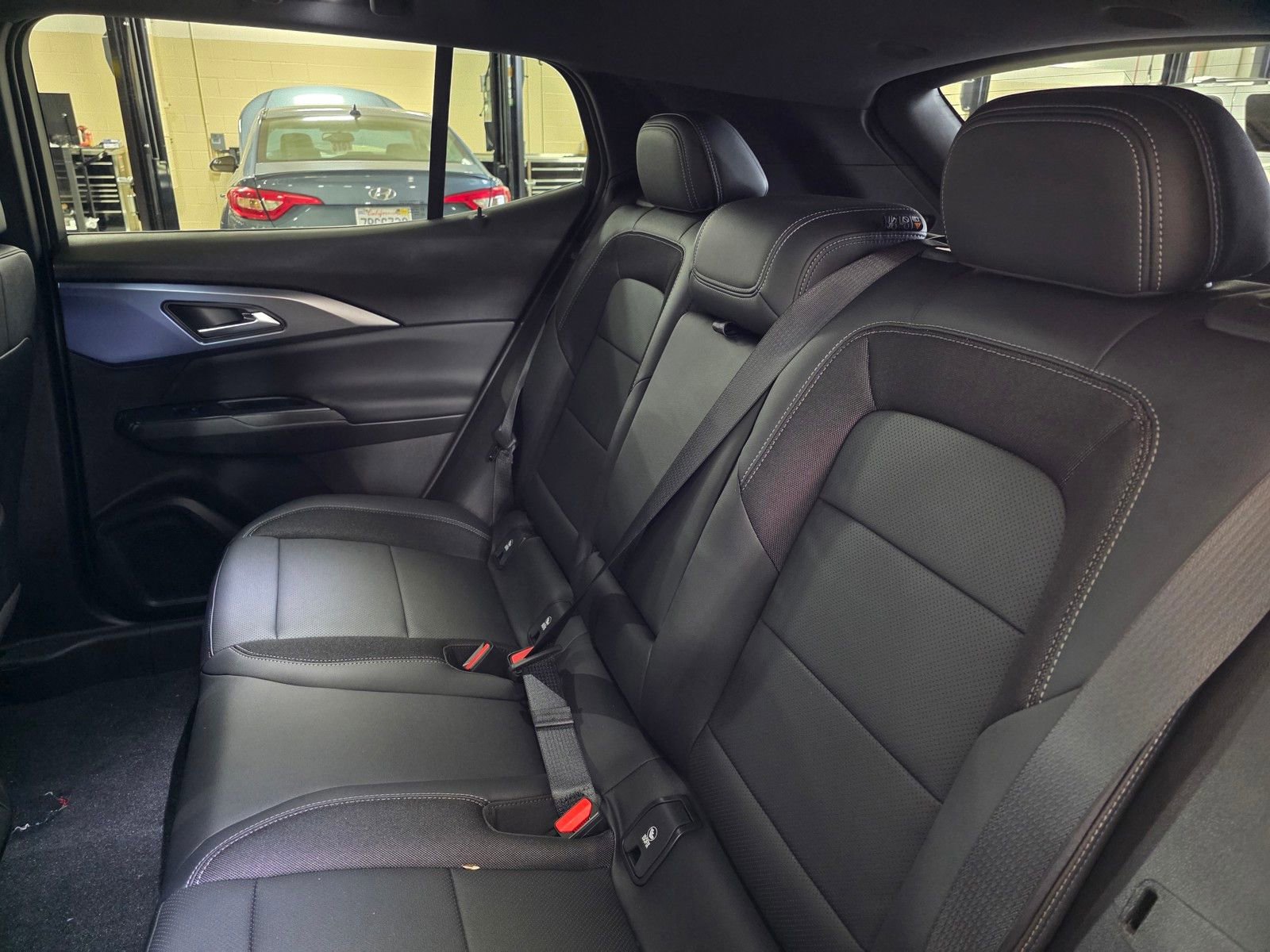 New 2026 Chevrolet Equinox EV LT image 14