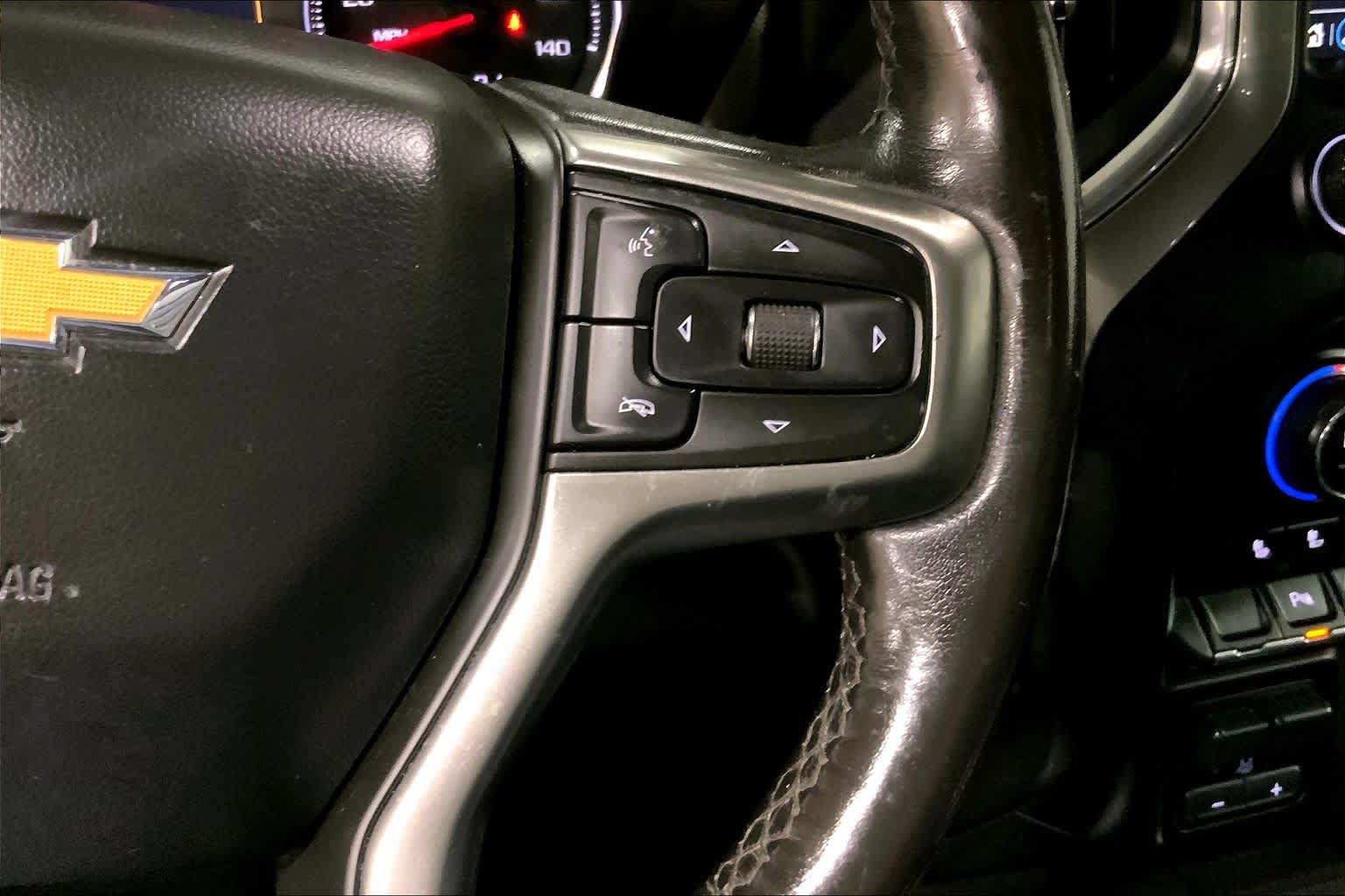 Used 2021 Chevrolet Silverado 1500 LTZ w/ LTZ Convenience Package II AWD/4WD image 25
