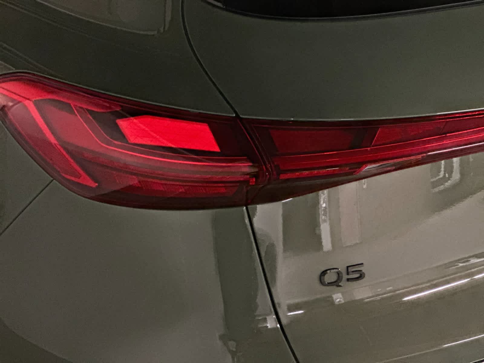 Used 2025 Audi Q5 Prestige AWD/4WD image 28