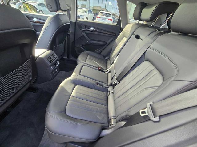 Used 2020 Audi Q5 e Premium Plus w/ Premium Plus Package image 20