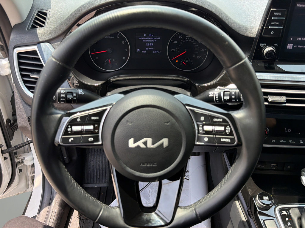 Used 2023 Kia Seltos S FWD image 33