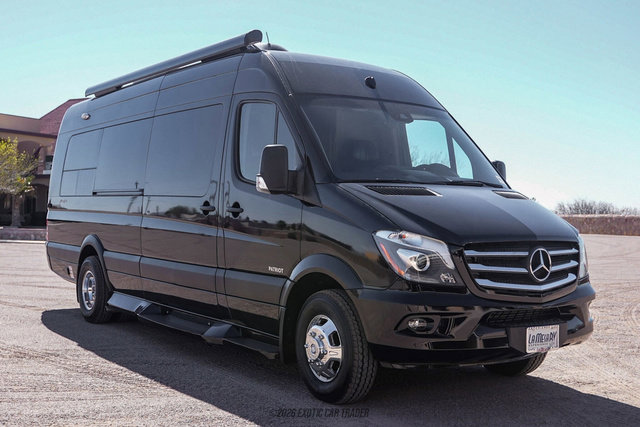 Used 2017 Mercedes-Benz Sprinter 3500 image 12