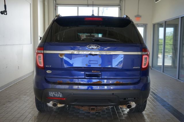 Used 2014 Ford Explorer XLT w/ Equipment Group 201A AWD/4WD image 12