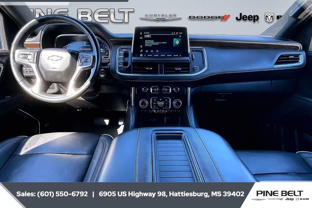 Used 2023 Chevrolet Suburban Premier image 13