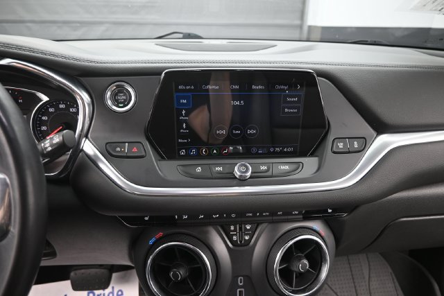 Used 2020 Chevrolet Blazer LT w/ Sound & Technology Package AWD/4WD image 32