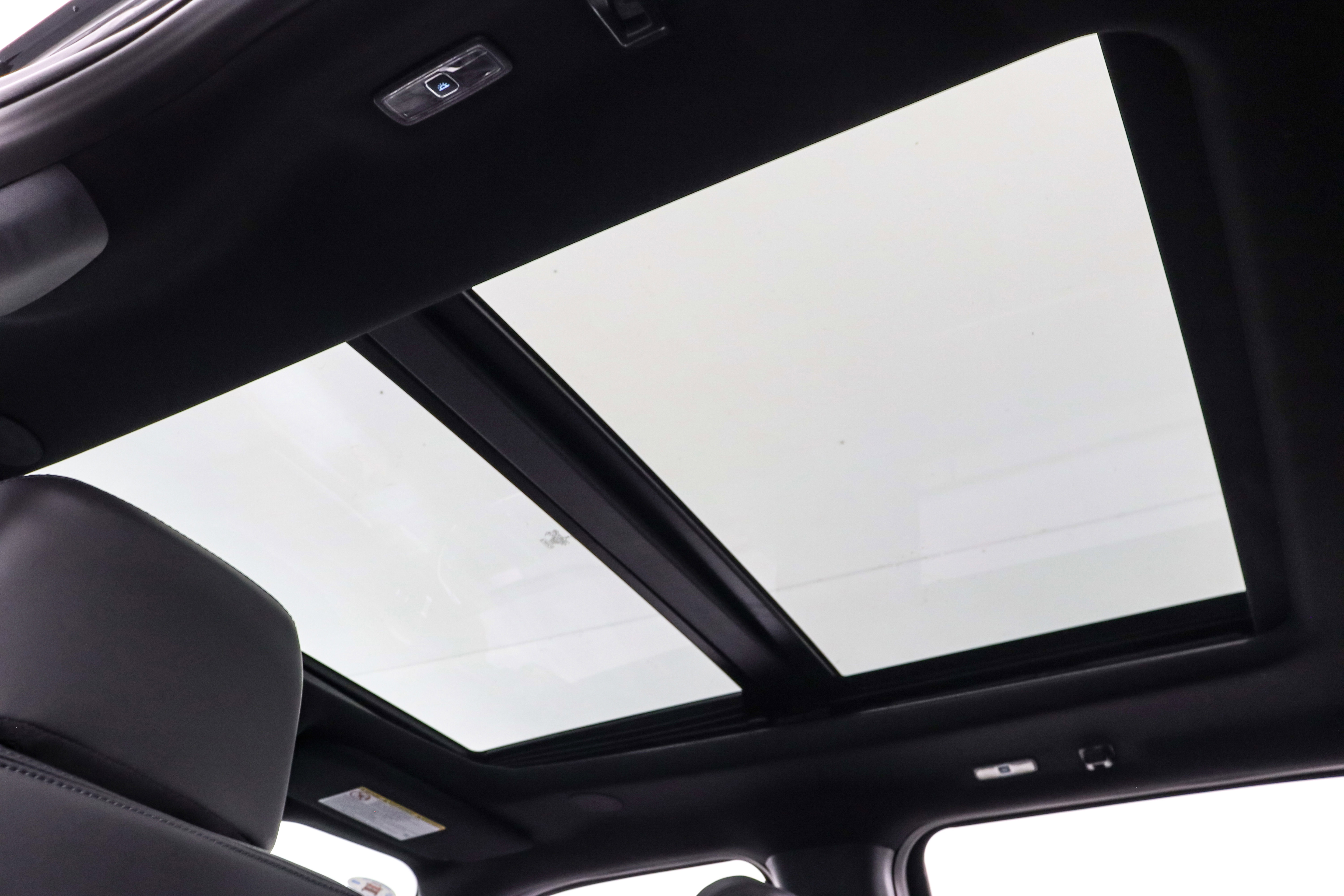 New 2026 Ford F350 Platinum w/ Tremor Off-Road Package image 27