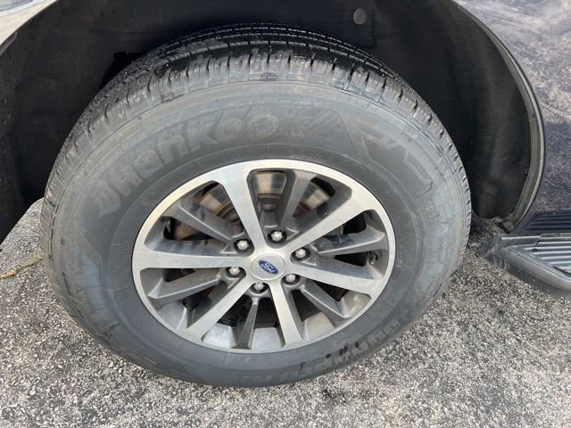 Used 2021 Ford Expedition XLT AWD/4WD image 23