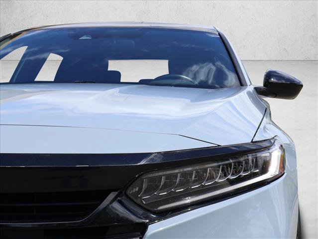 Used 2022 Honda Accord Sport image 2