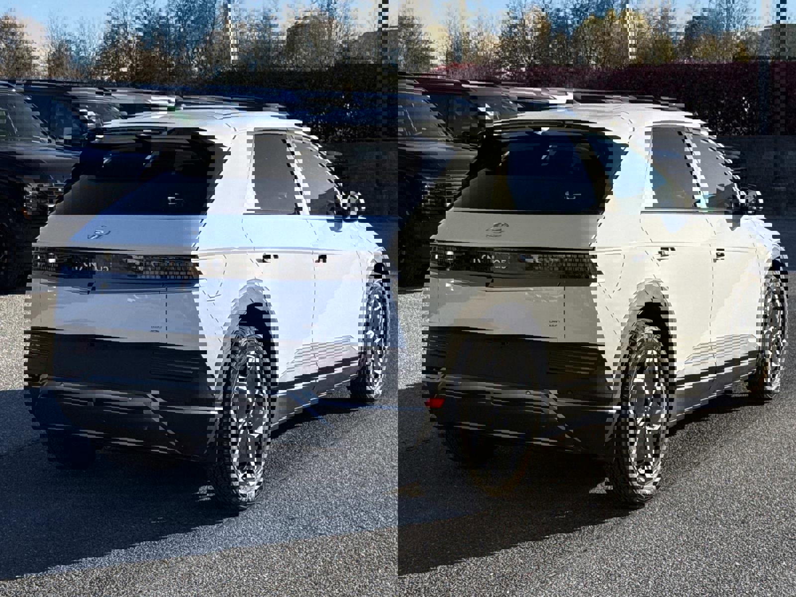 Used 2024 Hyundai Ioniq 5 SEL image 4