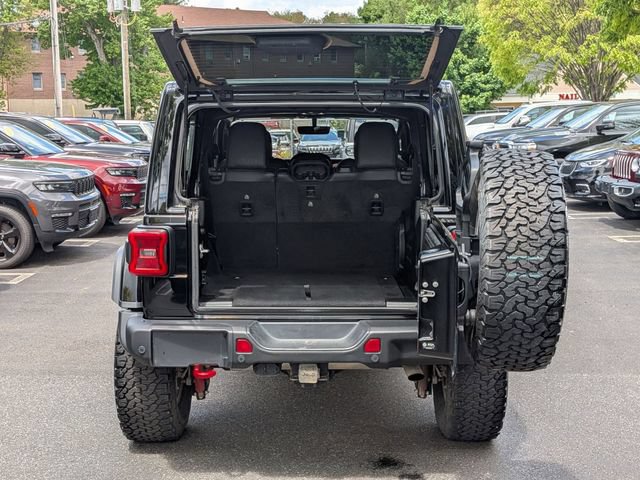 Certified 2022 Jeep Wrangler Unlimited Rubicon w/ Xtreme Recon 35" Tire Package AWD/4WD image 28
