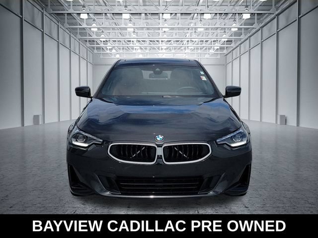 Used 2025 BMW 230i Coupe w/ Convenience Package RWD image 9