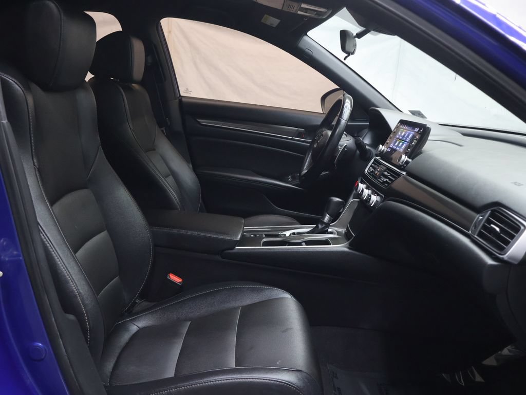 Used 2019 Honda Accord Sport image 10
