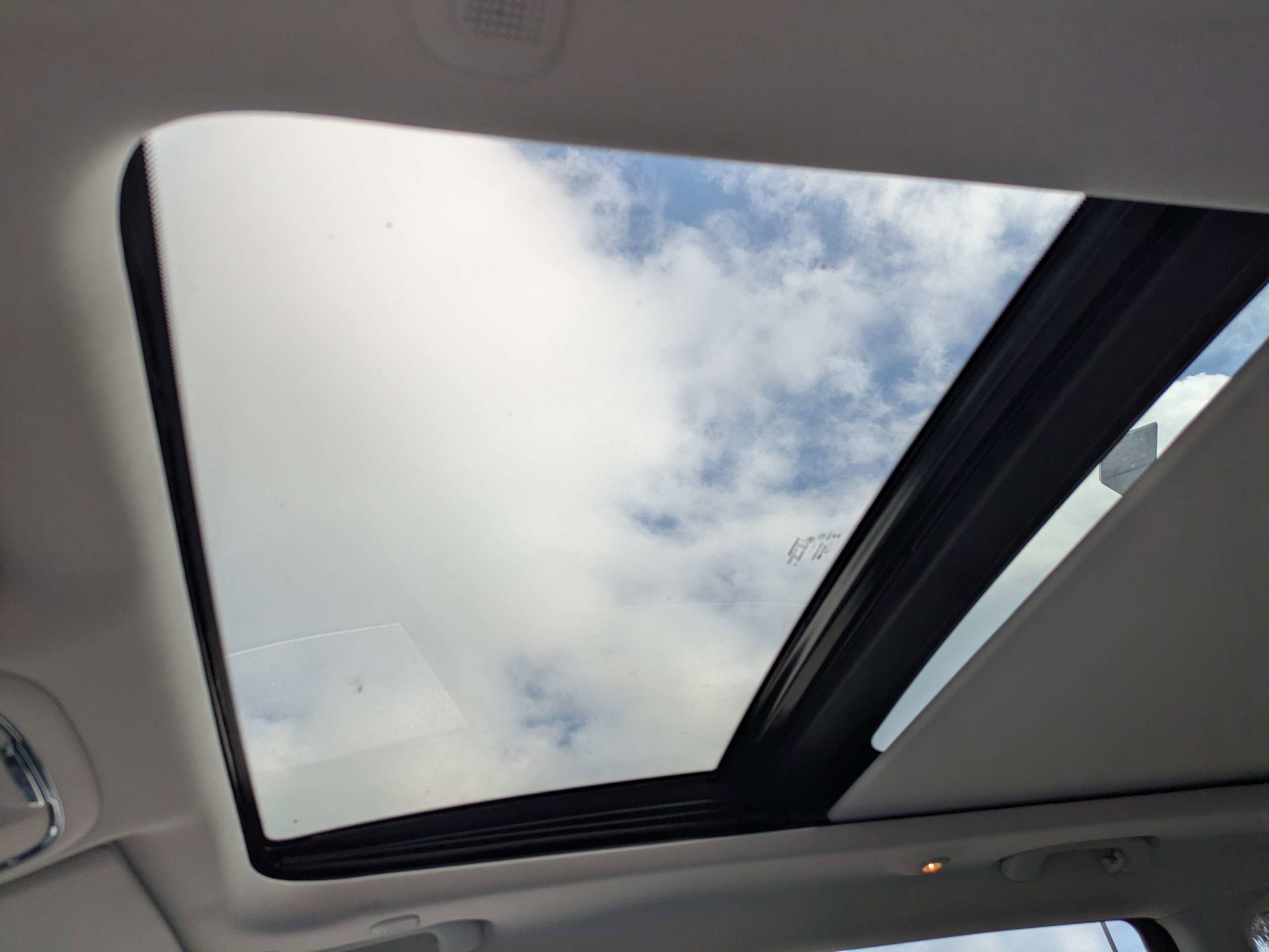 Used 2021 Jeep Cherokee Limited image 21