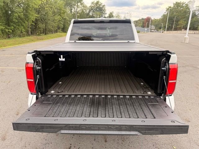 New 2025 Toyota Tacoma SR5 image 5