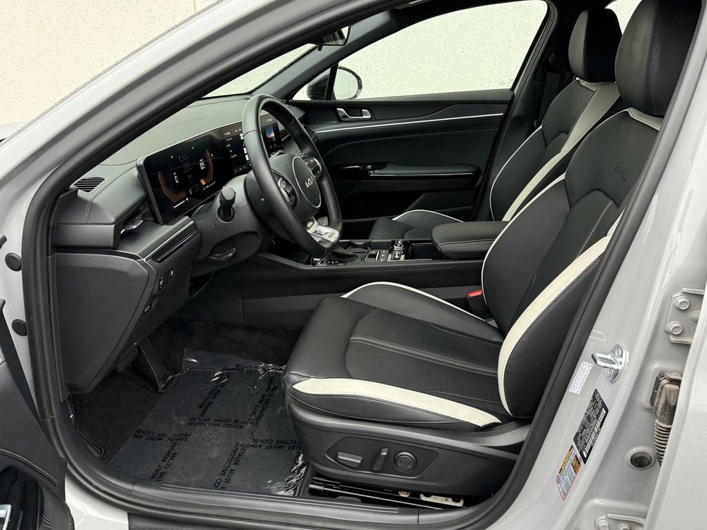 Used 2025 Kia K5 GT-Line image 13