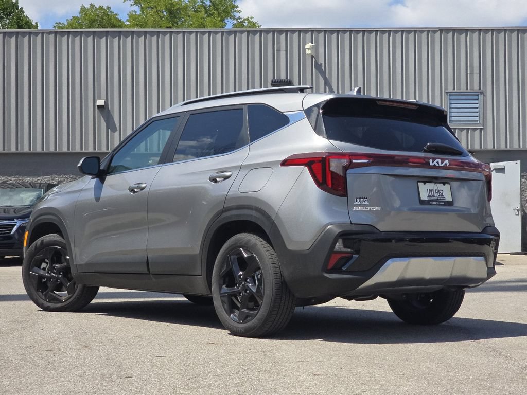 Used 2026 Kia Seltos EX w/ EX Sunroof Package AWD/4WD image 16