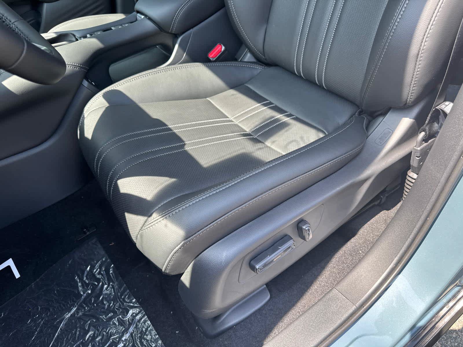 New 2027 Honda HR-V EX-L image 16