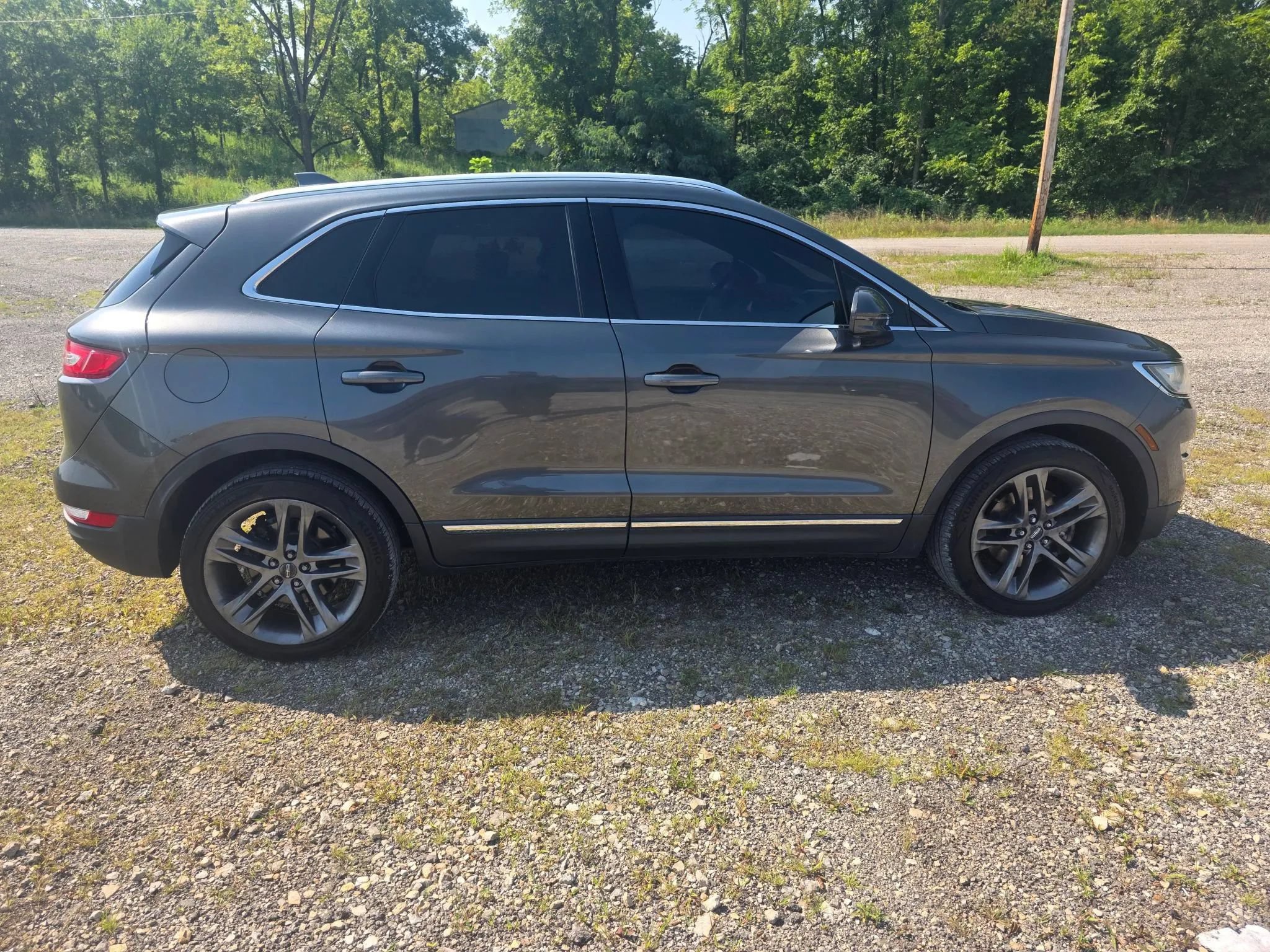 Used 2017 Lincoln MKC Reserve w/ Lincoln MKC Climate Package AWD/4WD image 5