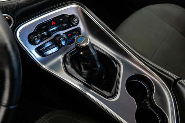 Used 2015 Dodge Challenger R/T Scat Pack RWD image 20