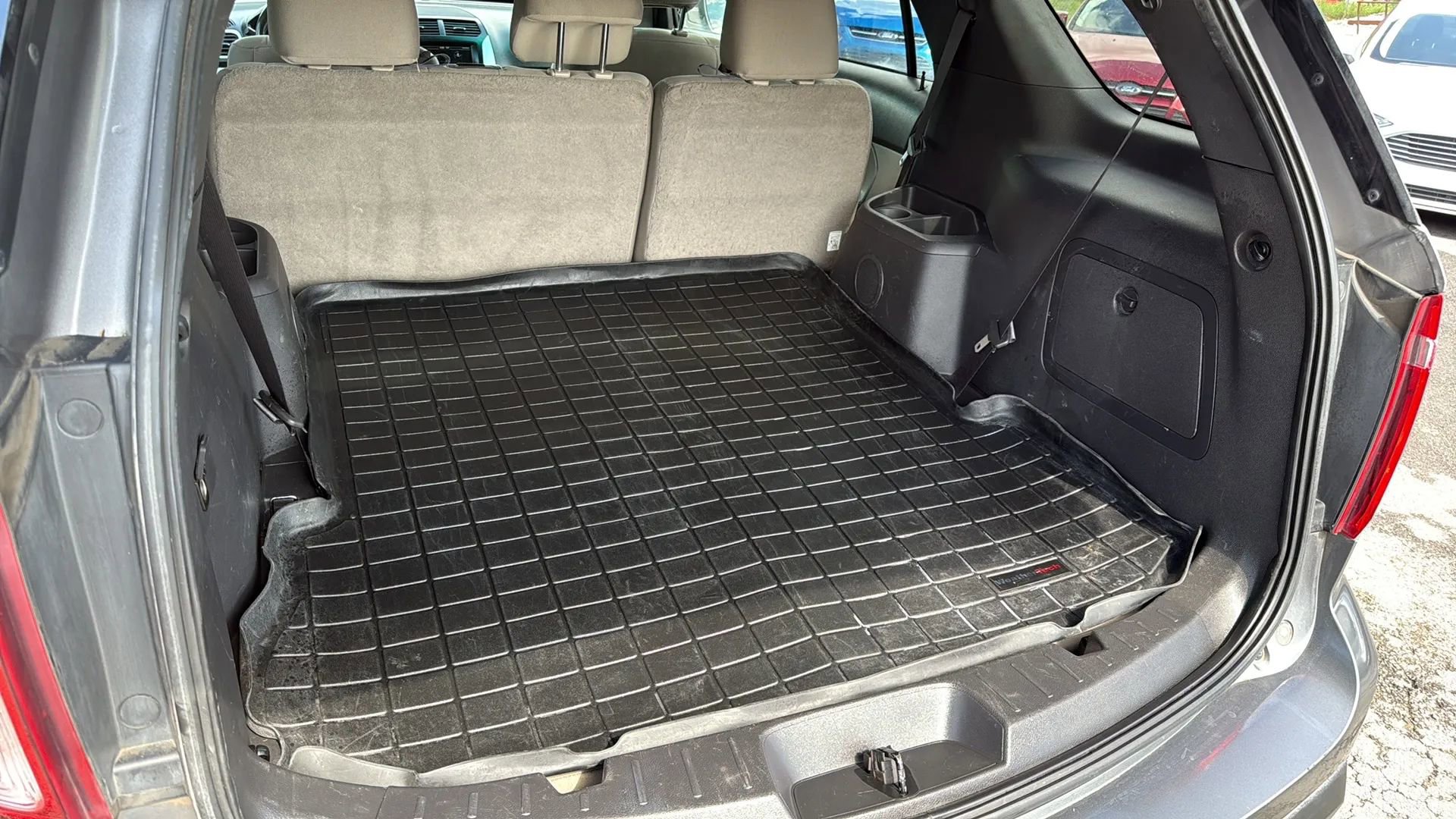 Used 2014 Ford Explorer XLT w/ Equipment Group 201A image 11