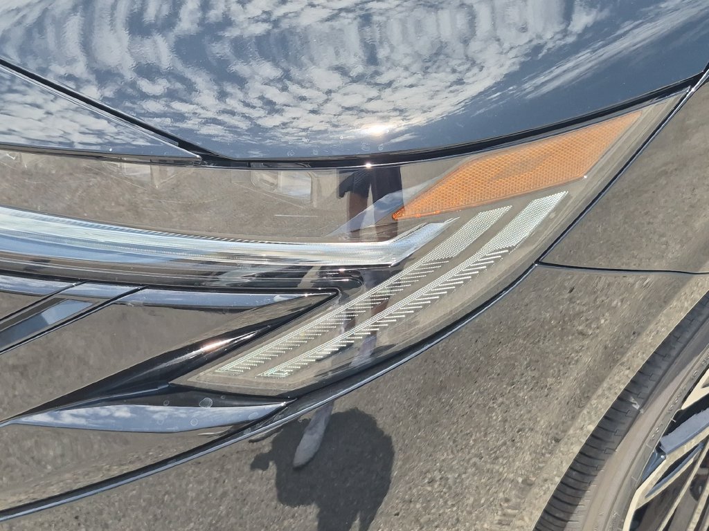 New 2026 Nissan Sentra SR w/ SR Premium Package FWD image 9
