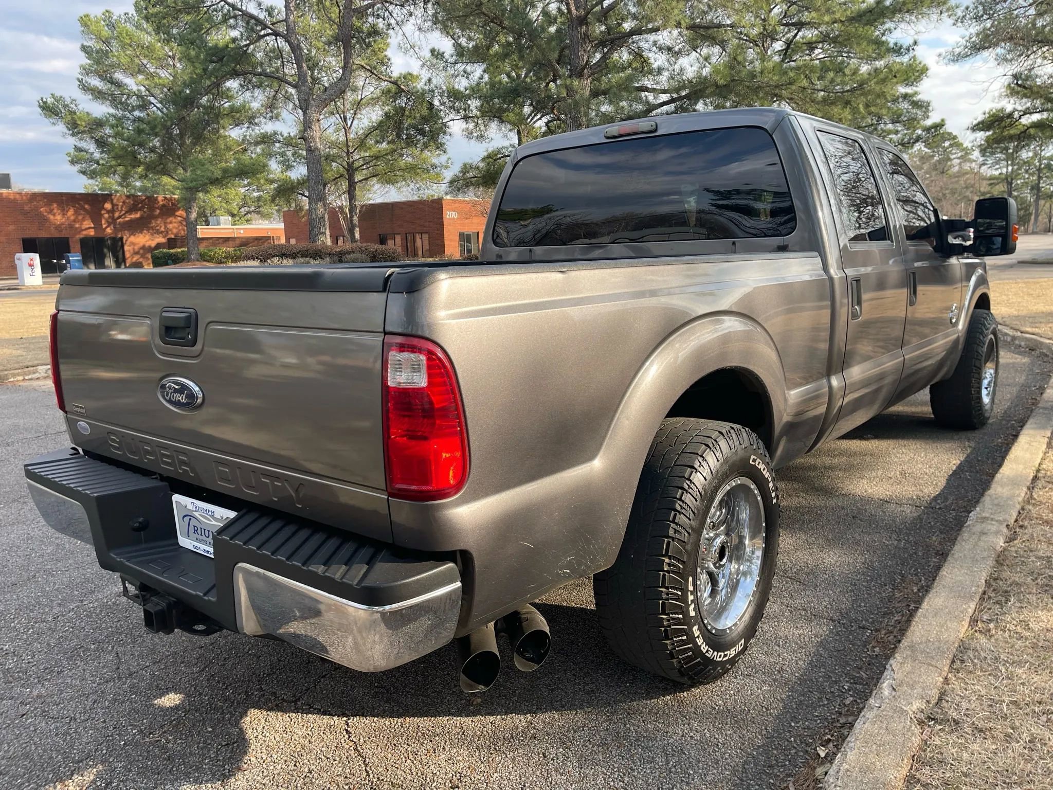 Used 2011 Ford F250 XLT w/ Advanced Security Group image 5