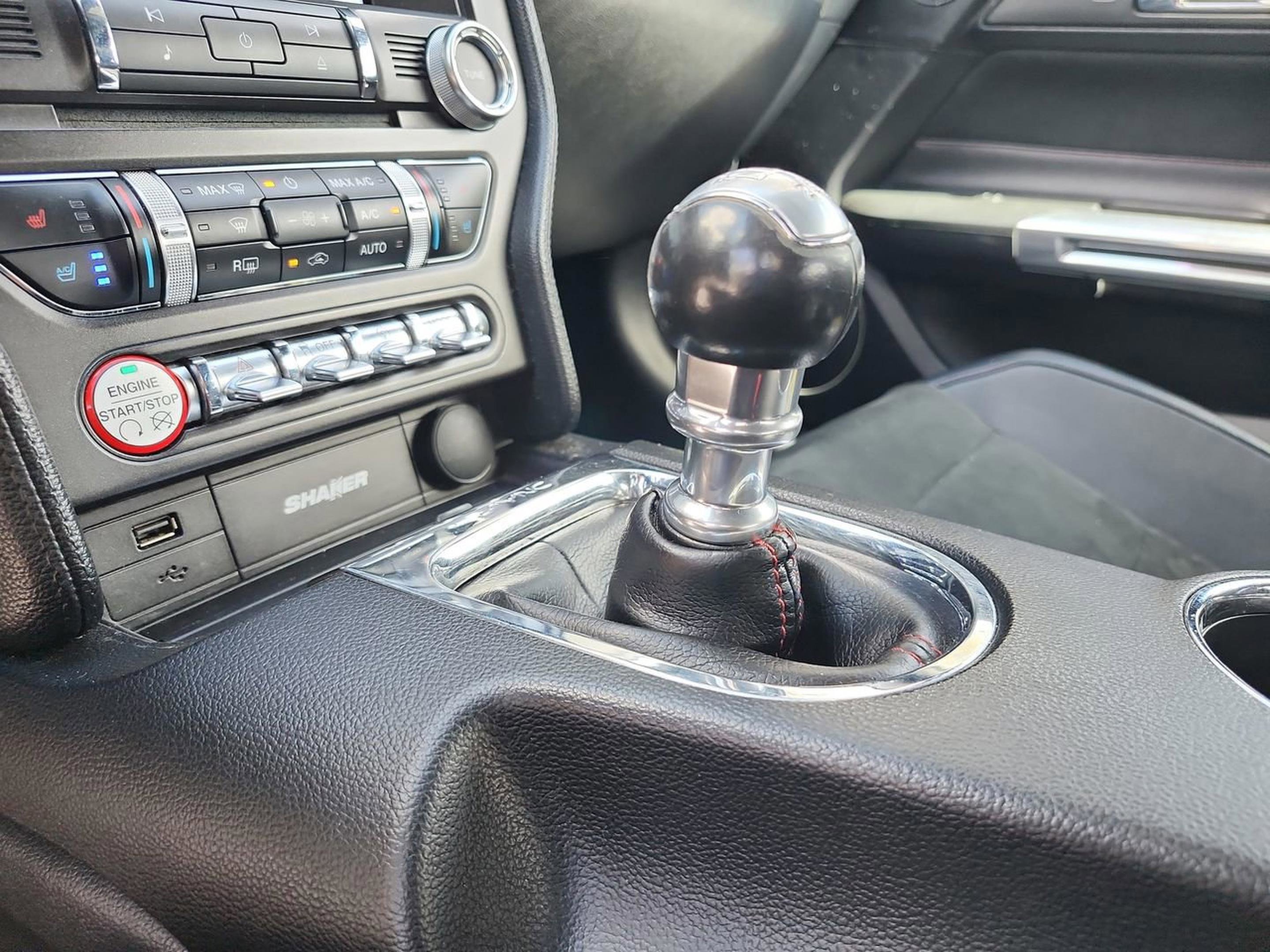 Used 2016 Ford Mustang GT Premium w/ Equipment Group 401A image 15