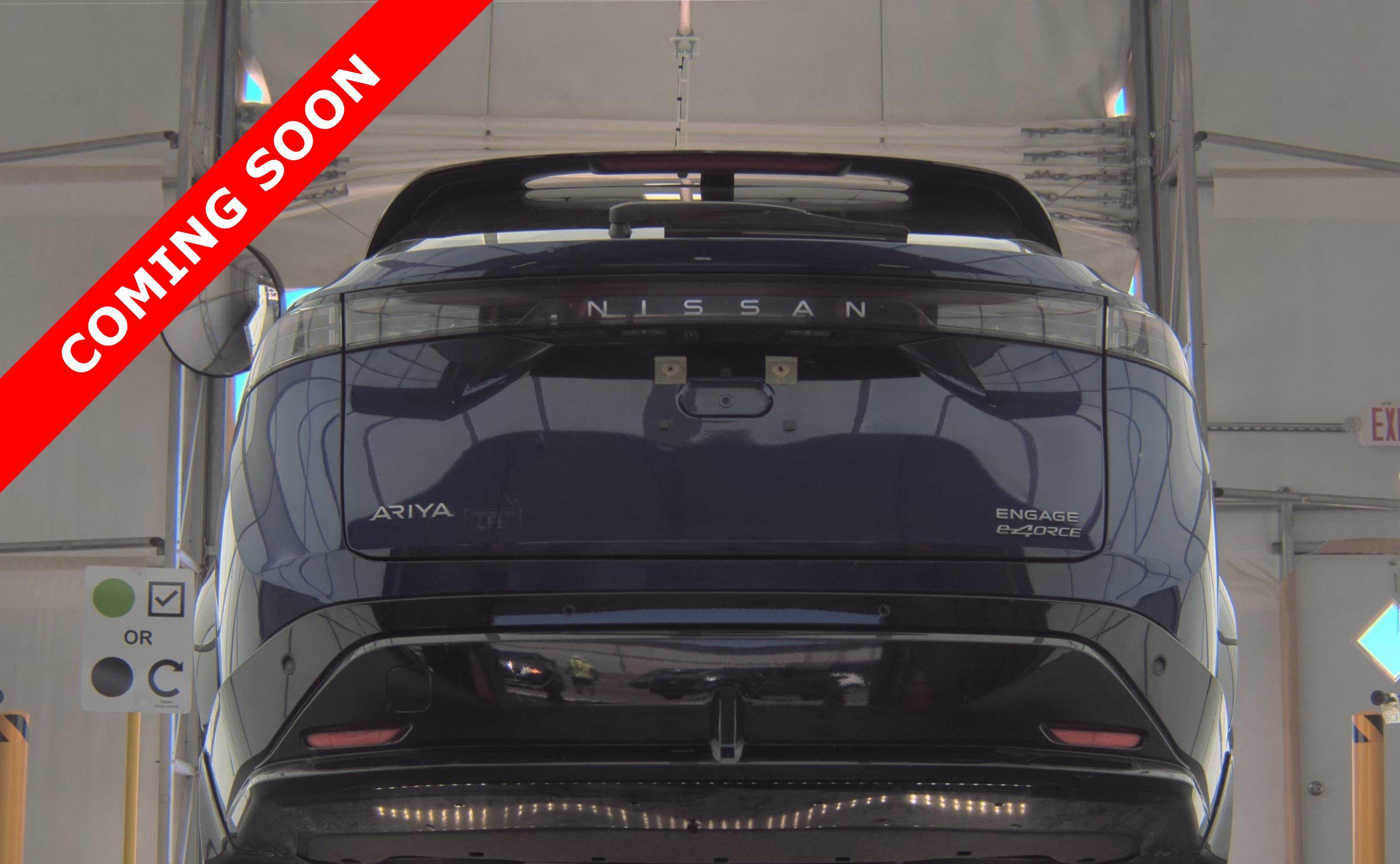 Used 2023 Nissan Ariya AWD image 5