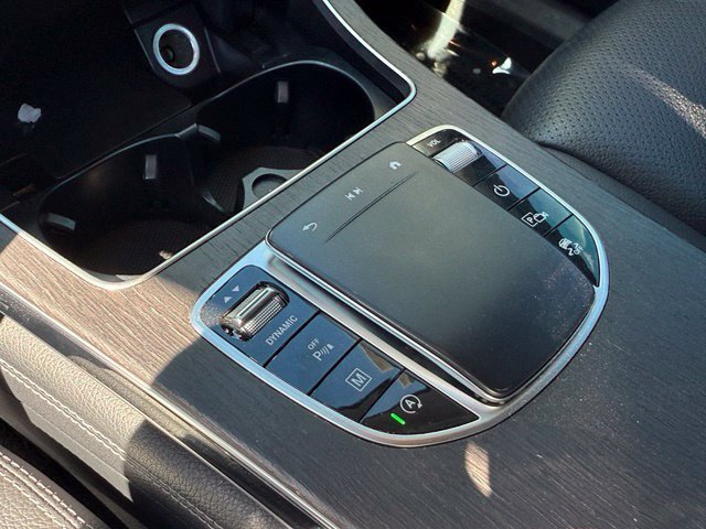 Used 2021 Mercedes-Benz GLC 300 4MATIC image 12