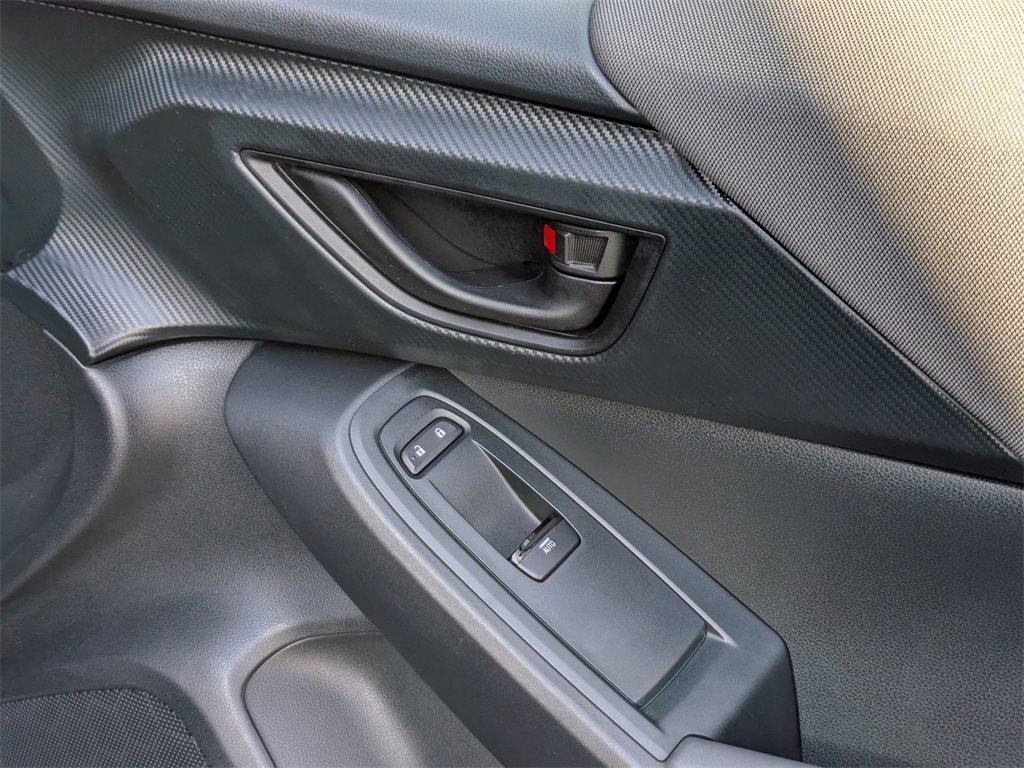 Used 2024 Subaru Crosstrek 2.0i Premium image 30