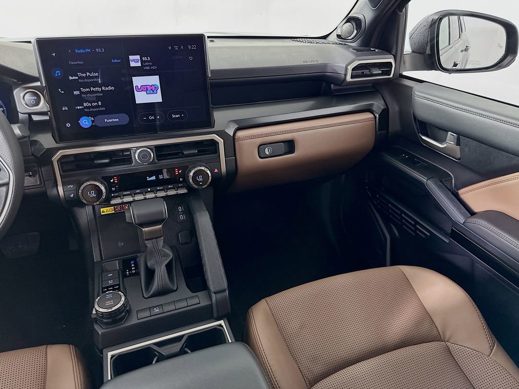 Used 2025 Toyota 4Runner Limited image 23