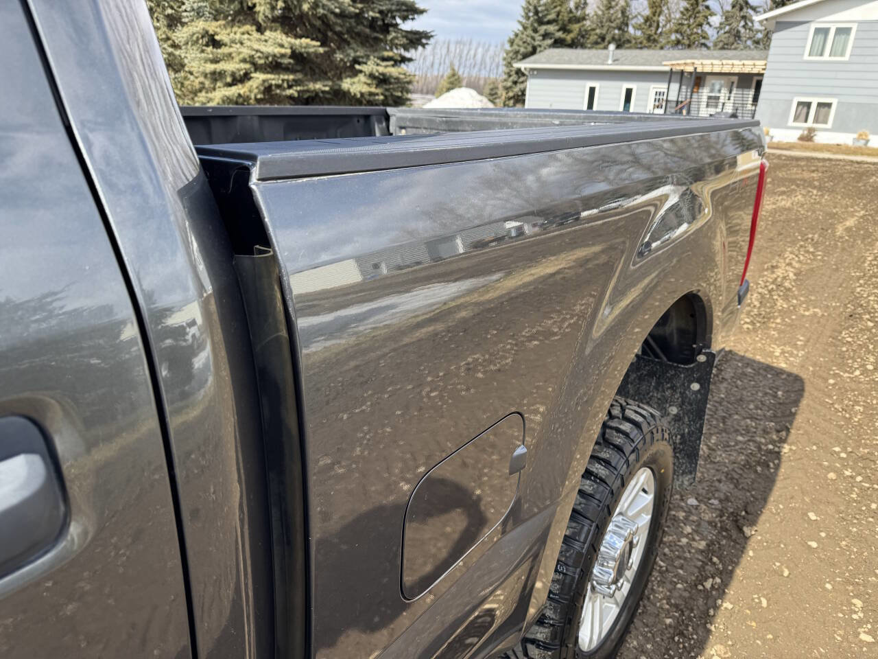 Used 2019 Ford F250 XLT w/ Camper Package image 25