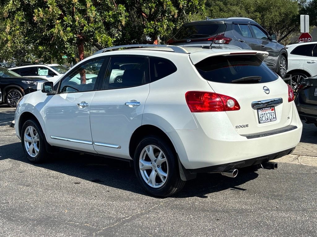 Used 2011 Nissan Rogue SV image 7