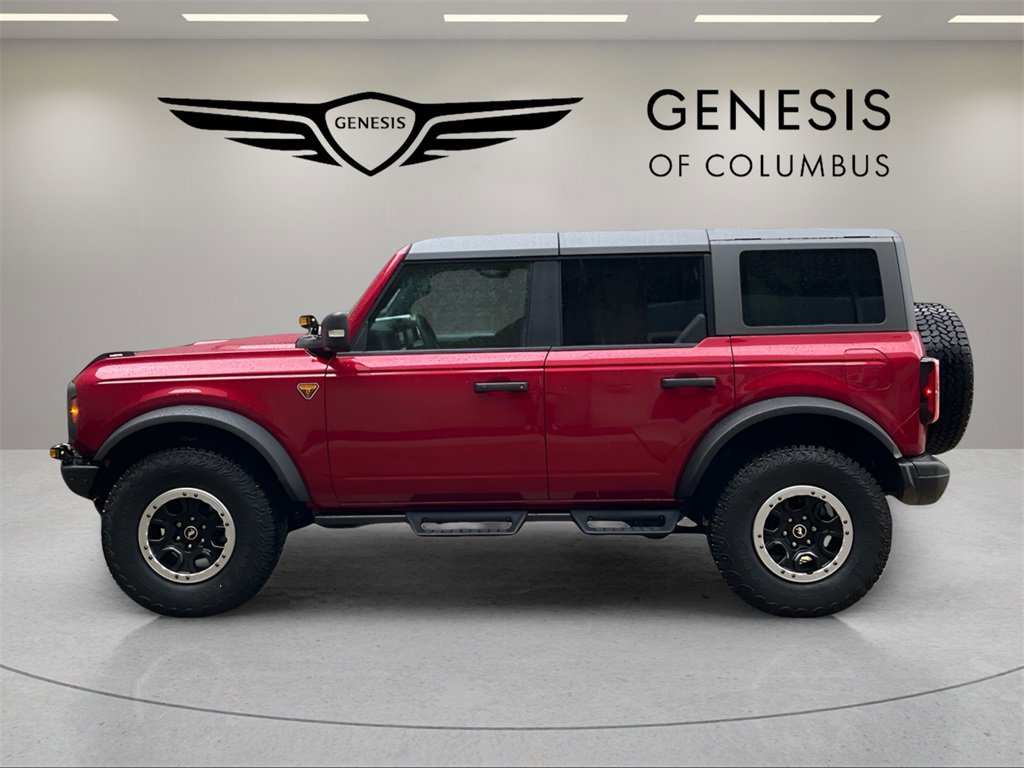 Used 2025 Ford Bronco Badlands image 2