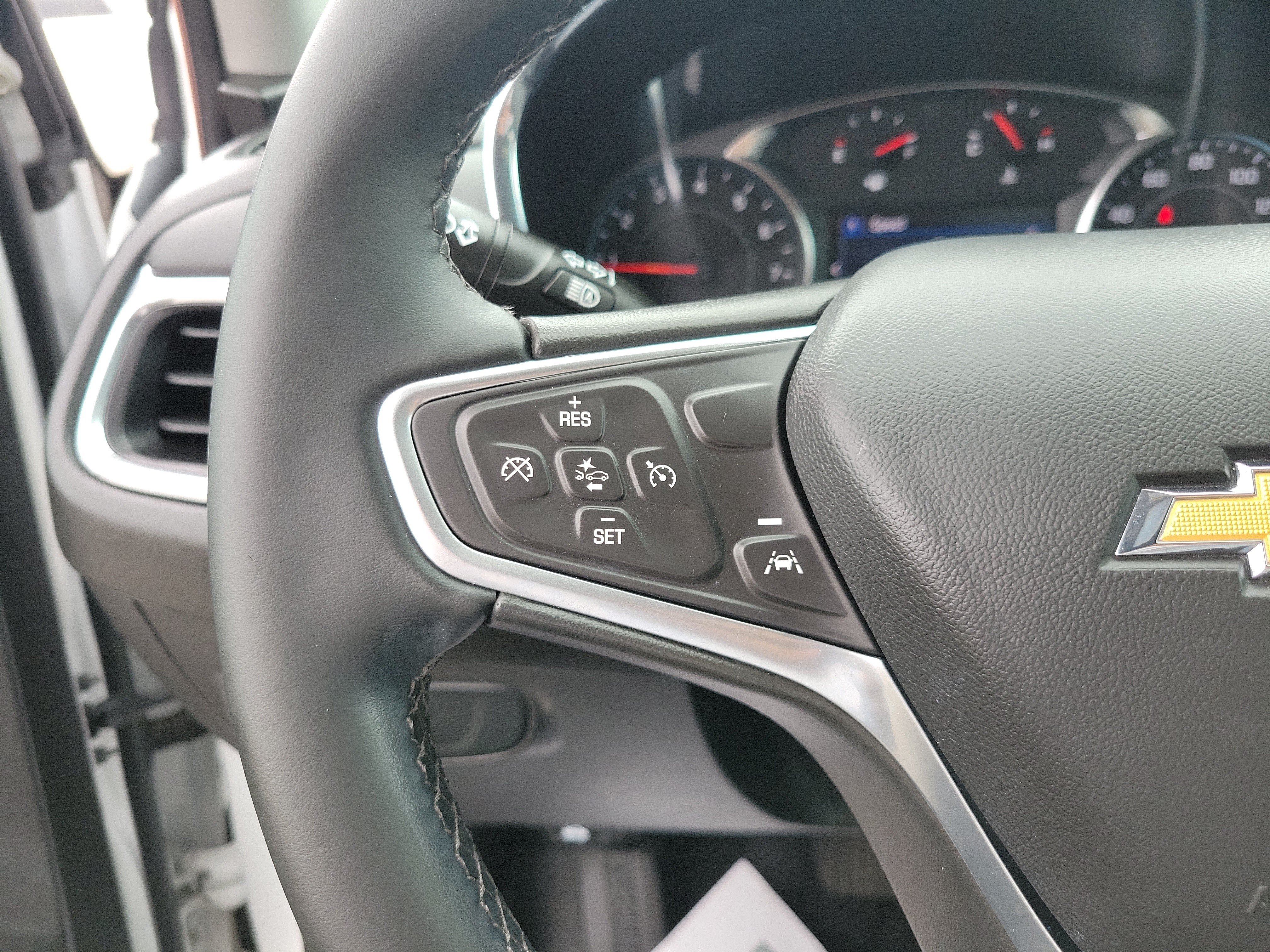 Certified 2023 Chevrolet Equinox LT FWD image 28