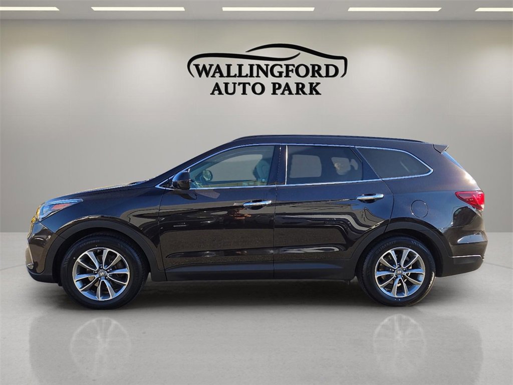 Used 2017 Hyundai Santa Fe SE w/ Cargo Package image 7