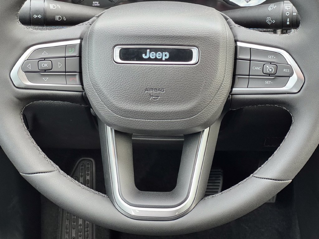 New 2026 Jeep Compass Latitude AWD/4WD image 19