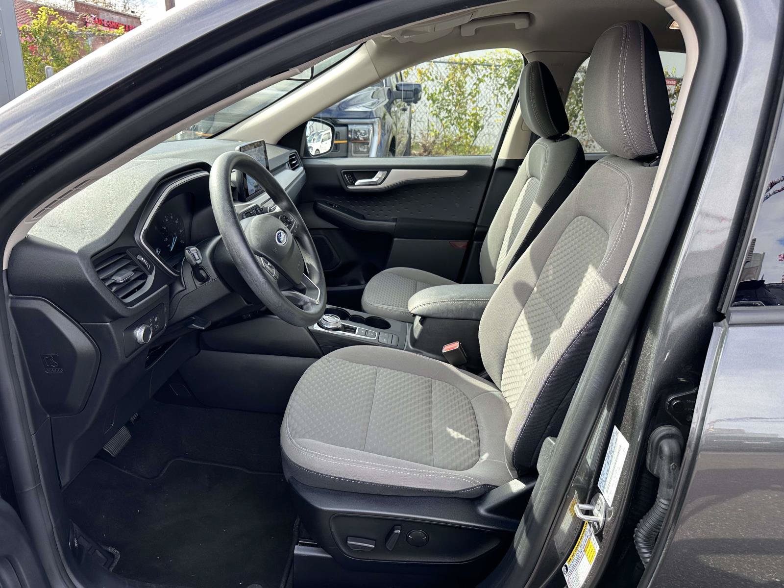 Used 2020 Ford Escape SE AWD/4WD image 12