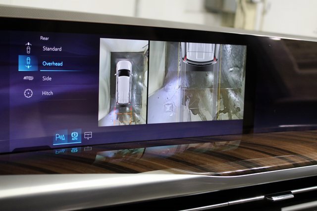 New 2026 Cadillac Escalade Platinum Luxury image 18