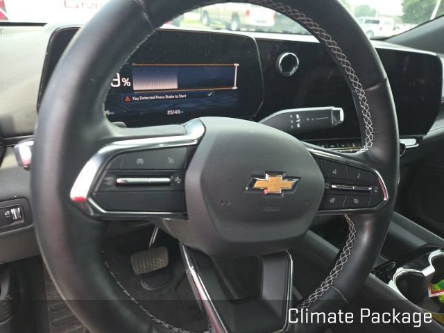 Used 2024 Chevrolet Blazer EV LT AWD/4WD image 10