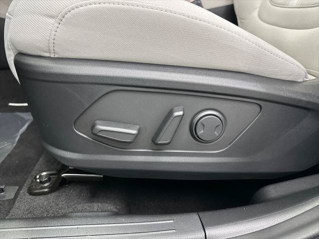 New 2026 Hyundai Tucson SEL FWD image 10