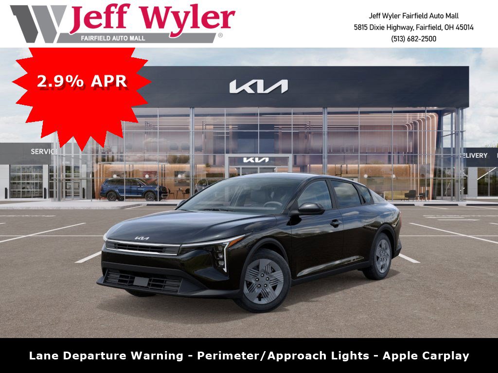 New 2025 Kia K4 LX