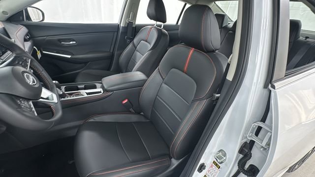 New 2025 Nissan Sentra SR w/ SR Premium Package image 10