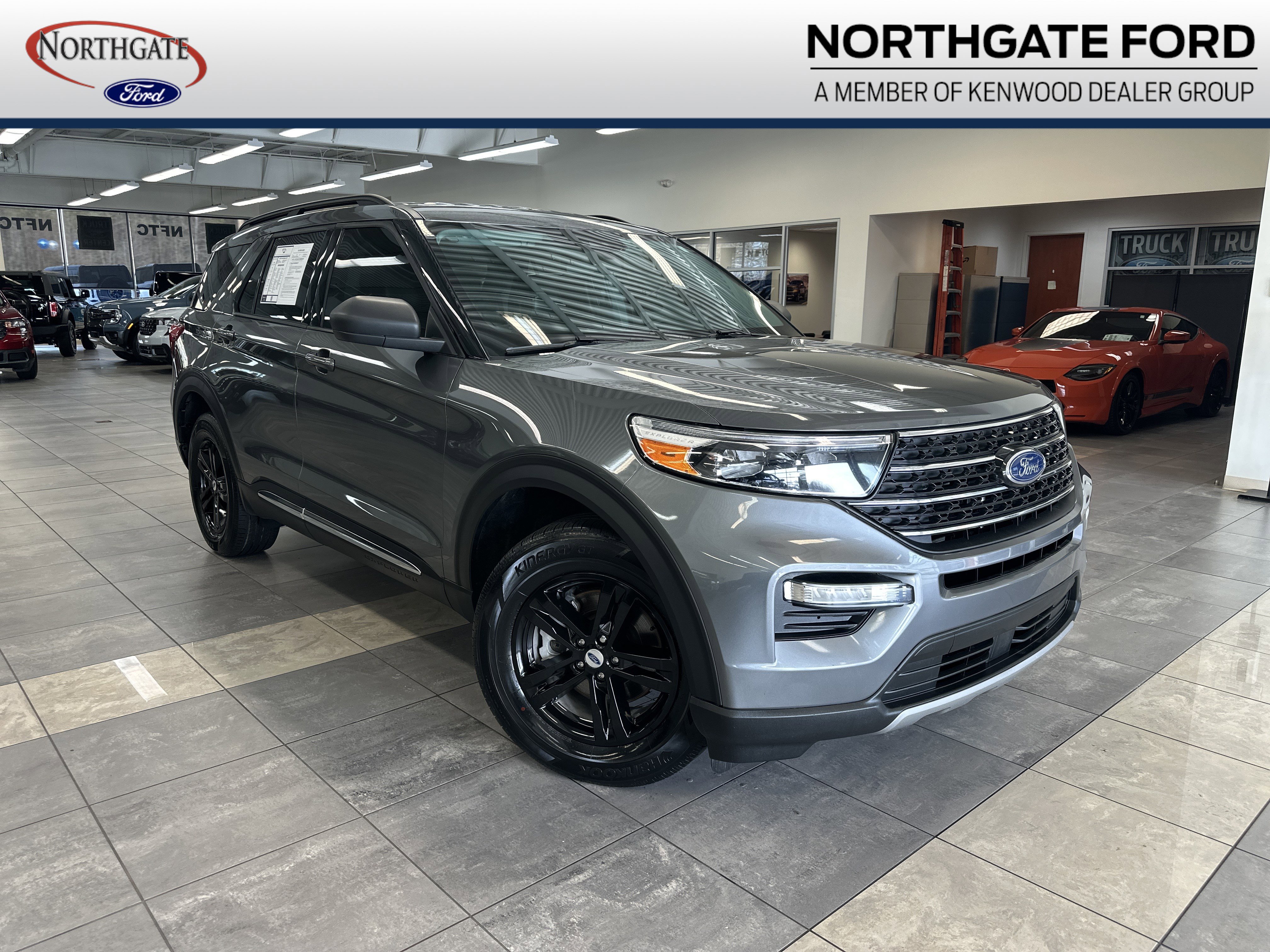 Used 2023 Ford Explorer XLT w/ Equipment Group 202A image 1